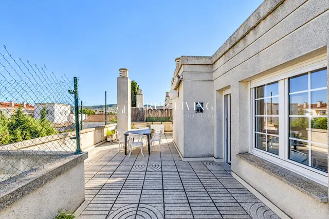 Ático dúplex en 2ª línea de mar en el vinyet, Sitges — 22
