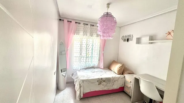 Amplio Piso en Alicante - Ideal para Familias — 24