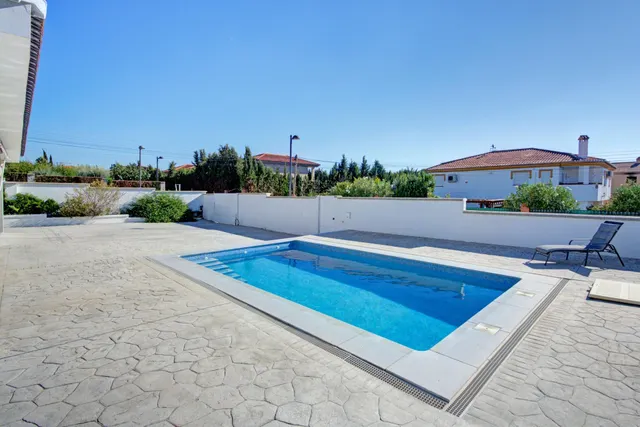 EXCLUSIVO CHALET INDEPENDIENTE DE UNA SOLA PLANTA EN EL VENTORRILLO – CÚLLAR VEGA — 9