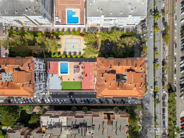 Apartamento 3 habitaciones 108m² en venta - Centro — 47