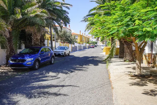 Solar en venta - La Montañeta — 18