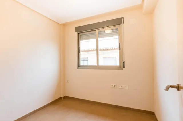 DÚPLEX 4 DORMITORIOS CON PLACAS SOLARES + VISTAS A LA MONTAÑA | ESQUINA — 21