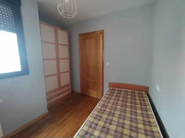 Alquiler apartamento en el casco antiguo de Ponferrada — 9