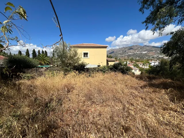 Parcela con Proyecto y Licencia: Villa de Diseño con Vistas Panorámicas al Mar y la Sierra de Mijas — 12