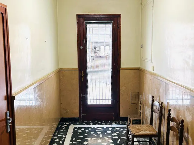 GRAN VIVIENDA CON LOCAL COMERCIAL EN CALLE RAMÓN Y CAJAL! — 8