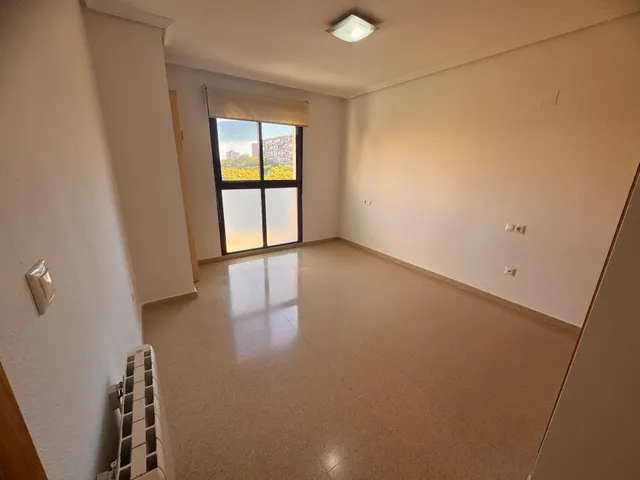 VIVIENDA DE ALQUILER PLAZA LA VIÑA !!!! — 9