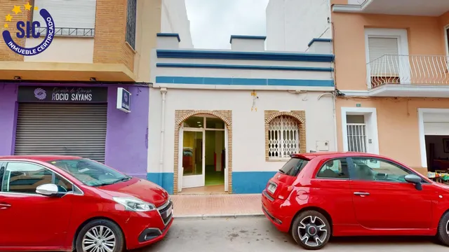 Local comercial o terreno de edificación para promover 5 viviendas y trasteros junto en la Avda. Lidon de Castellón — 5