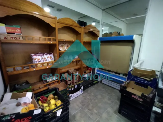 Se VENDE O ALQUILA local comercial en zona CRUZ DE LOS CAIDO - foto 5