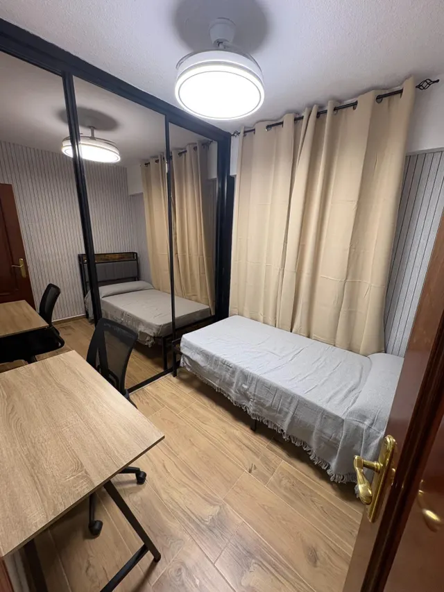 Piso alquiler Granada centro ( zona calle mesones) — 15