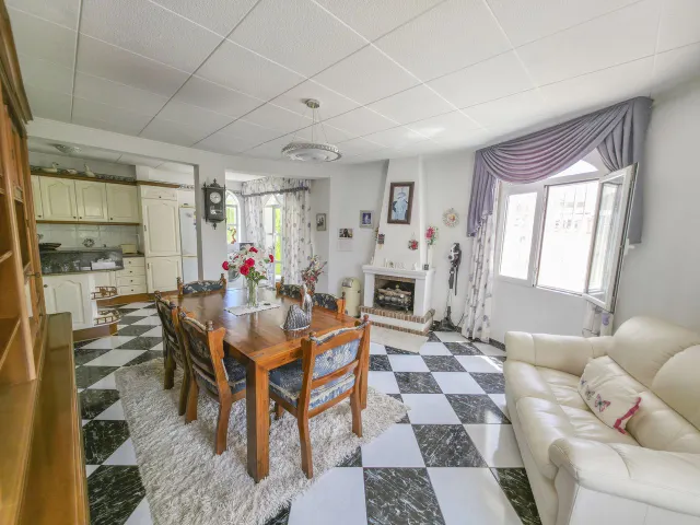 Villa 3 habitaciones 230m² en venta - Centro — 10