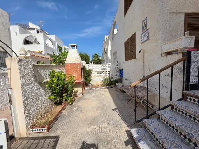 Magnifica vivienda para reformar, buena ocasion para invertir — 8