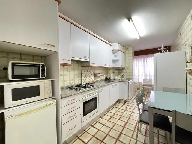 SE ALQUILAN habitaciones CURSO ESCOLAR — 8
