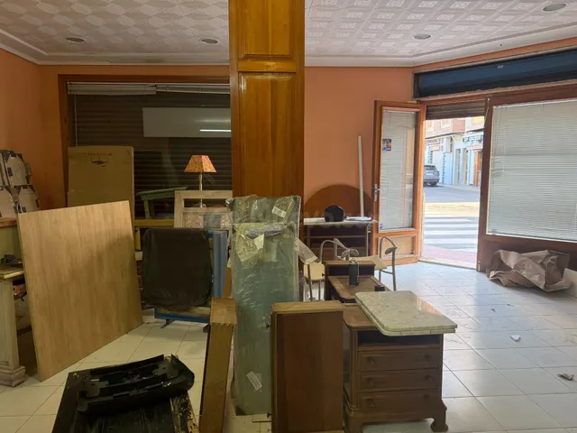 SE VENDE LOCAL COMERCIAL EN NOVELDA (ALICANTE) - foto 5