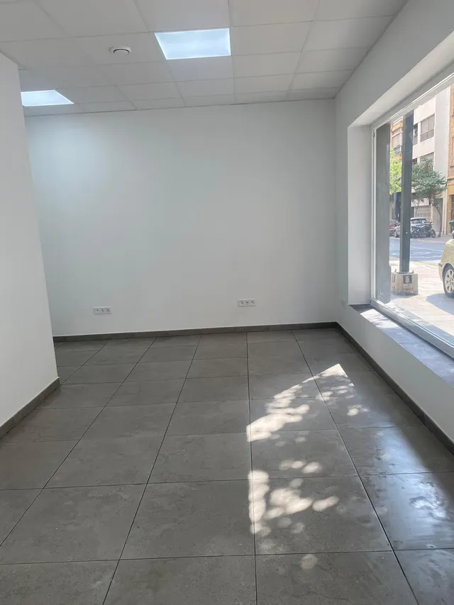 Local en alquiler en Mislata en Avenida Blasco Ibáñez — 5
