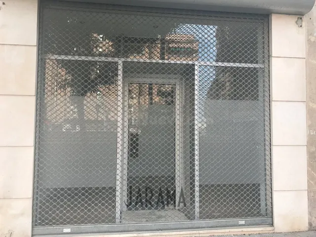 Centrico local comercial en Fernando Remacha - foto 3
