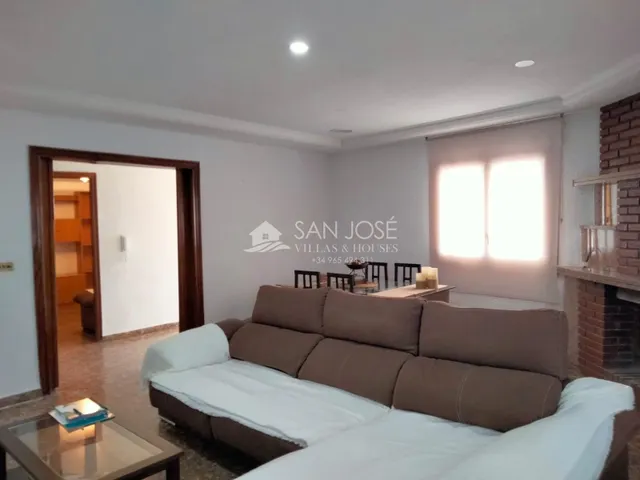SE VENDE CHALET EN ELCHE — 7