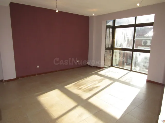 Ofician en Torrejón de Ardoz Zona Centro - foto 2