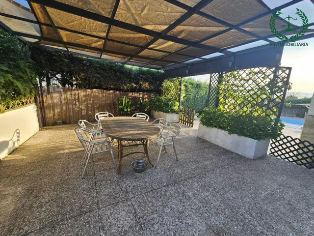Chalet independiente con parcela de 1.000 m2 y piscina privada. EL MOLAR — 30