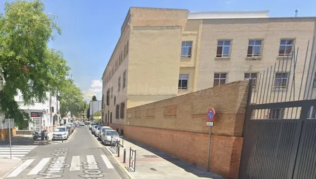 CASA EN LOS MOLARES