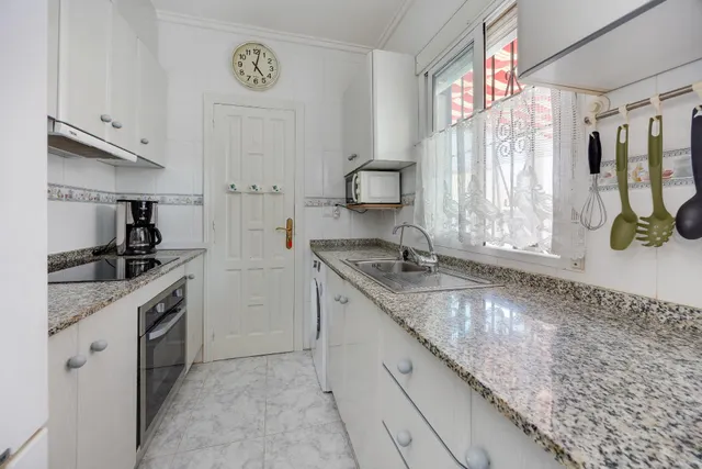 CHALET INDEPENDIENTE EN CIUDAD QUESADA CON JARDIN, GARAJE Y PISCINA COMUNITARIA — 15