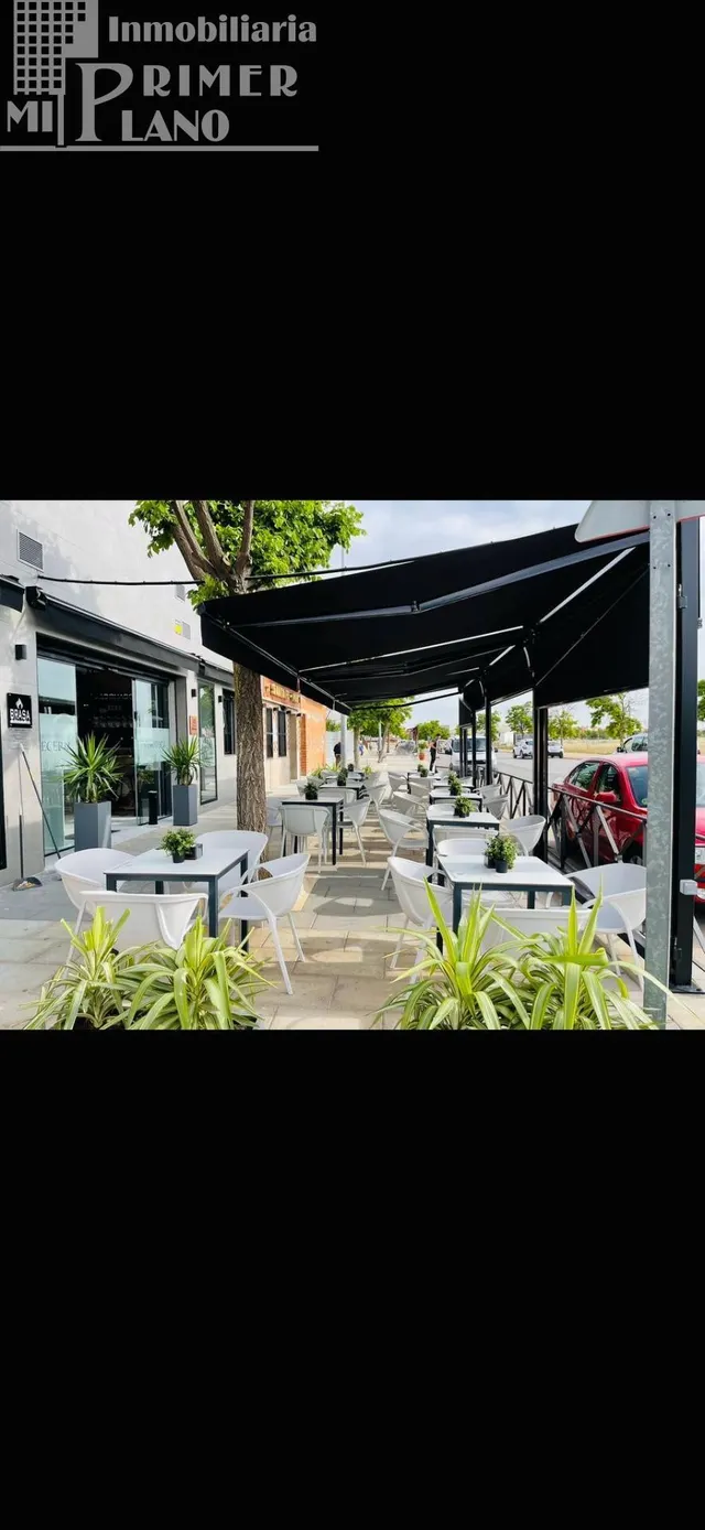 ¡Gran oportunidad de inversión! Bar restaurante completament - foto 2