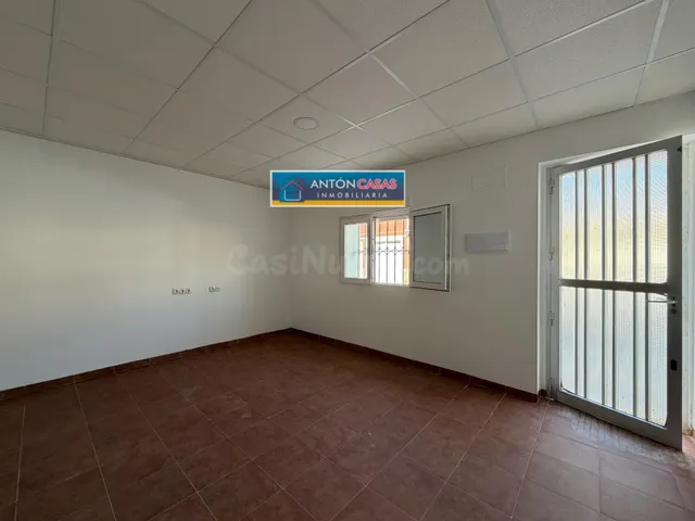 CASA DE PLANTA BAJA TOTALMENTE REFORMADA EN NOVELDA — 4