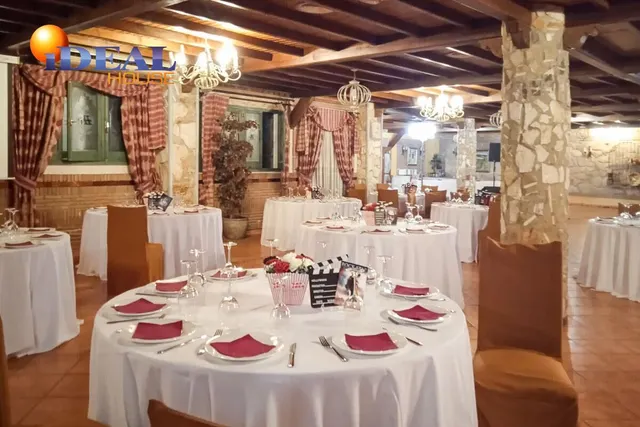 EN VENTA HOTEL Y RESTAURANTE LOS PINILLOS — 10