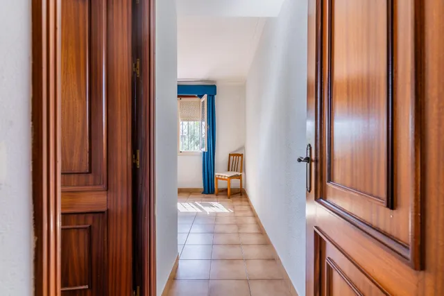 MAGNÍFICO CHALET EN CREVILLET — 49