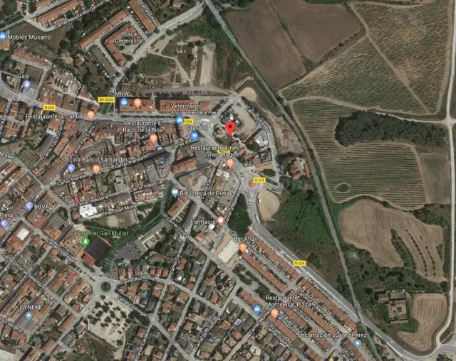 TERRENYS EN VENDA AL CENTRE DE PIERA (BARCELONA) - foto 2