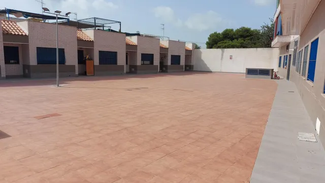 Excelente piso de 2 habitaciones con garaje y trastero en Almazora: ¡Tu hogar ideal te espera! — 22