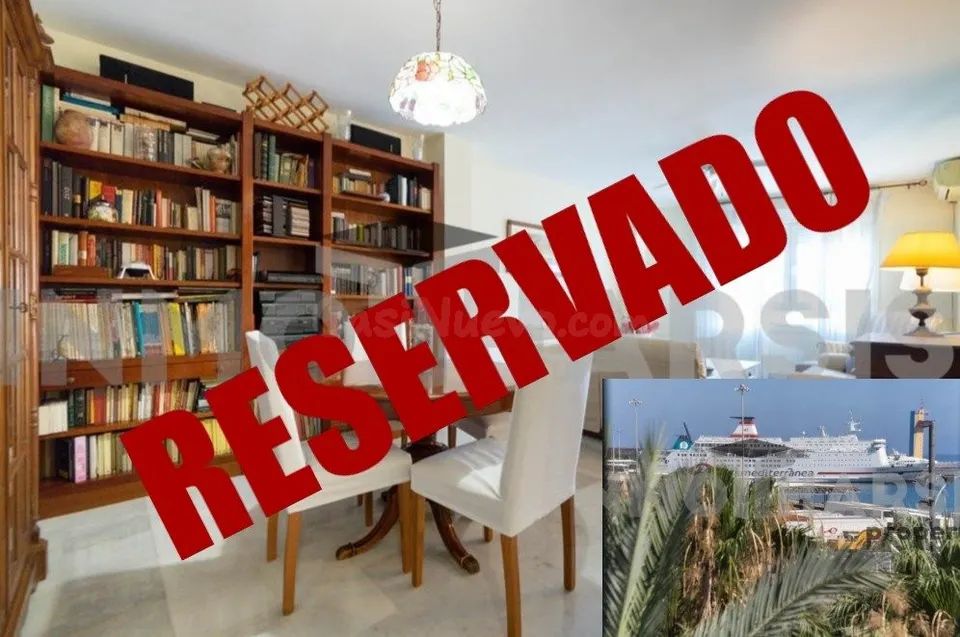 SE VEDE PISO EN PUERTO ALMERIA