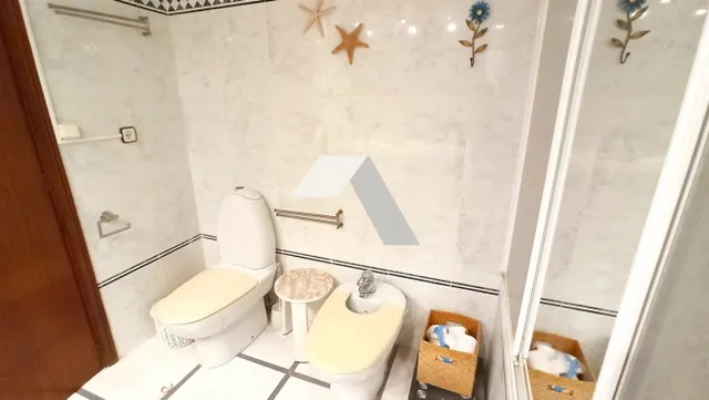 Espectacular Piso en La Goteta — 33