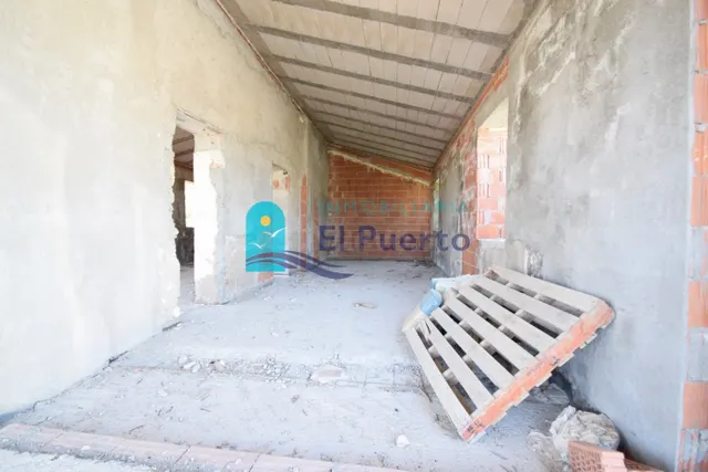 CASA DE CAMPO EN CONSTRUCCIÓN CON TERRENO DE 5.000 METROS -  - foto 4