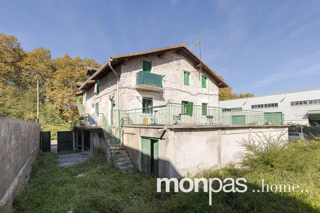 Caserío en venta en Hernani — 2