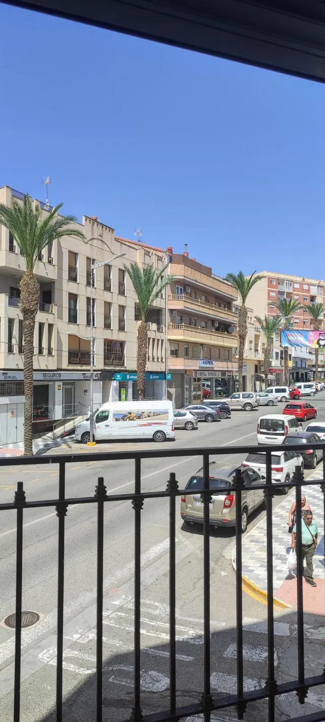 OLULA DEL RÍO ( ALMERÍA ). VENTA DE PISO DE 3 habitaciones, ASCENSOR, GARAJE Y TRASTERO. — 7