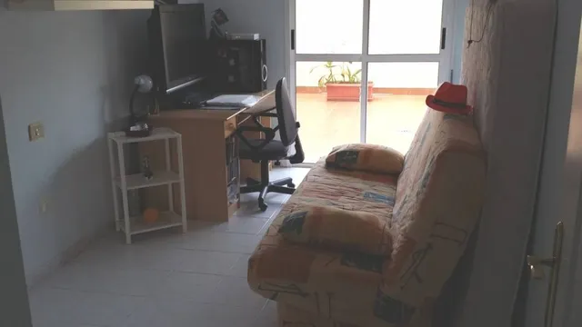 Los Cristianos. AronaPiso 3 habitaciones con 120 m2 de terraza a 5 minutos del mar. — 6
