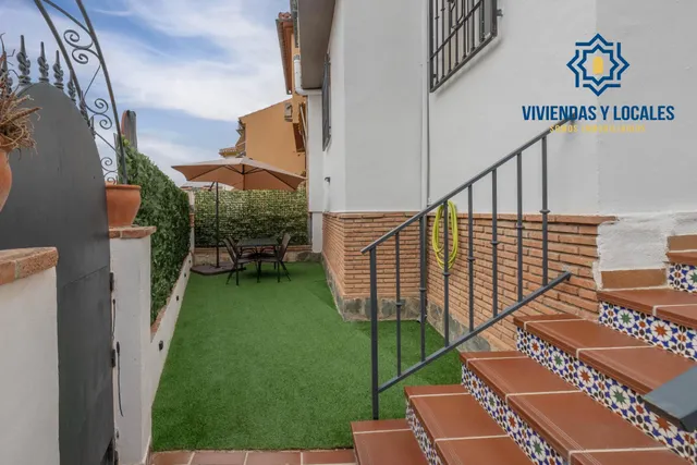 Encantadora Casa Reformada en Ogijares con Vistas y Espacios para Disfrutar — 38