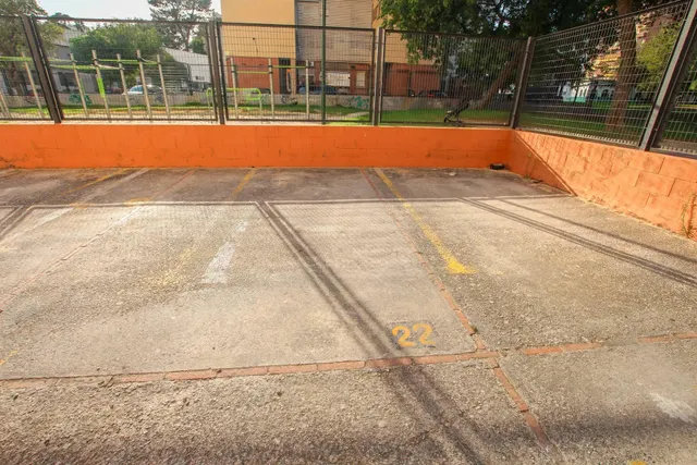 PISO CON PLAZA DE APARCAMIENTO Y TERRAZA EN SAN JOAQUIN — 23