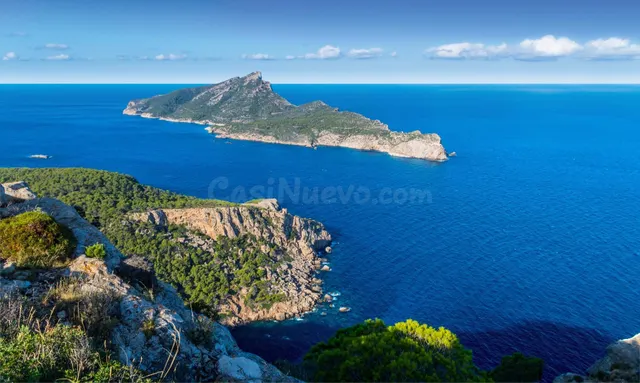 Apartamento en planta baja a los pies de la montaña y a un p