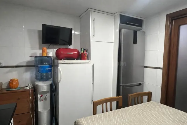 ALG182 PISO DE 135M2 EN CALLE FERRAN D'ARAGO DE ALGEMESI - foto 4