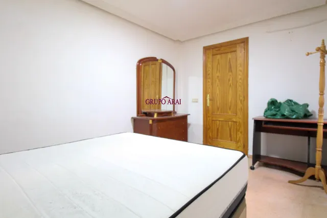 Se vende vivienda única en Villafranqueza, Alicante — 25