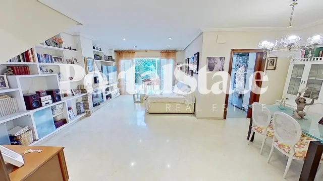 Pareado 6 habitaciones 226m² en venta - En Corts - foto 4