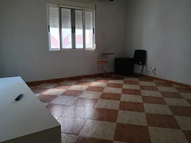 Vivienda por avenida sanidad publica cerca al estadio — 9