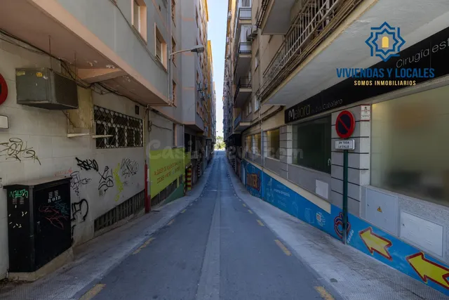 Local comercial 126m² en venta - Ronda - Arabial — 2
