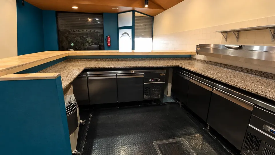 Pizzería para llevar en traspaso en Valencia | equipada | 49.000 €