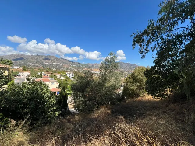 Parcela con Proyecto y Licencia: Villa de Diseño con Vistas Panorámicas al Mar y la Sierra de Mijas — 19