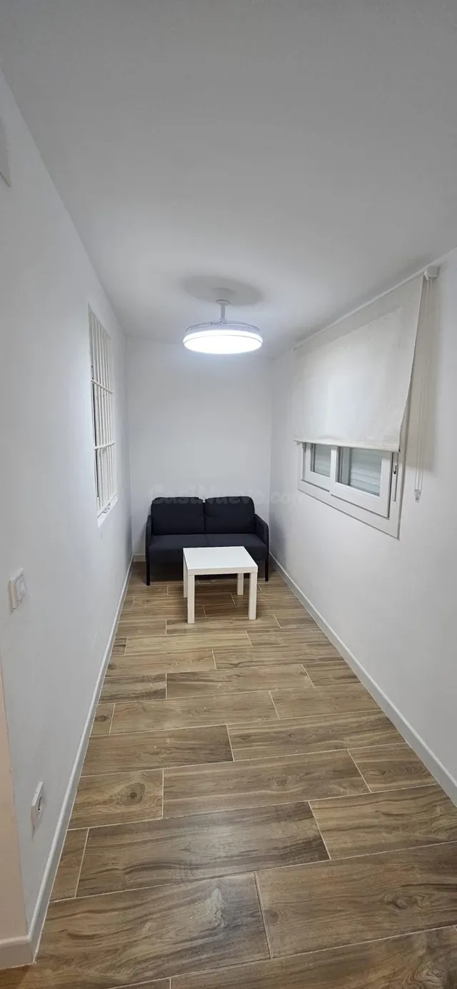 Se alquila magnífico piso completamente reformado y a estren - foto 4