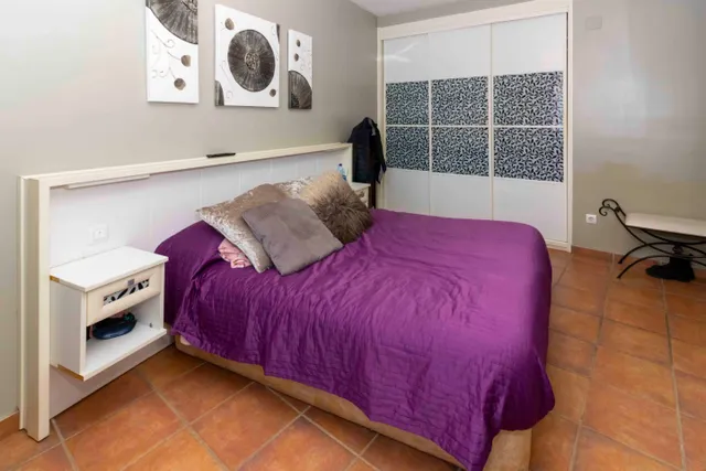 Amplia Casa en Badajoz - Ideal para Familias (Bda San Miguel) — 13