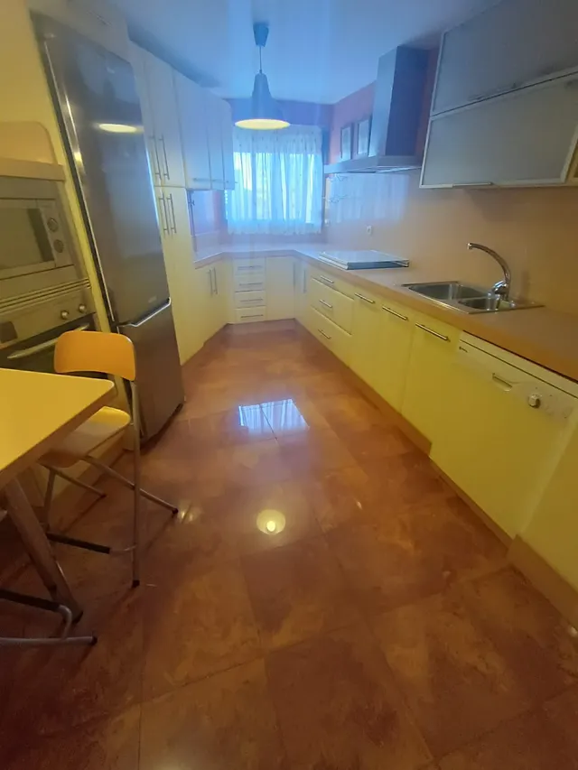 SE VENDE PISO EN ZONA NORTE — 14