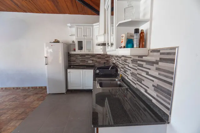Chalet 6 habitaciones 299m² en venta - Comunidad valenciana — 28